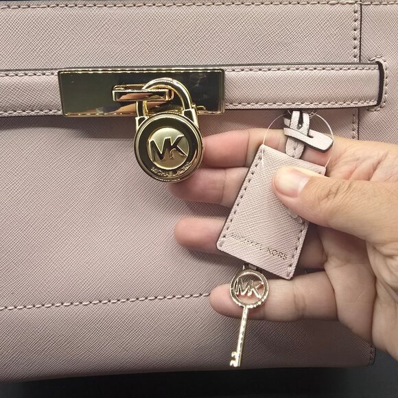 Michael Kors Medium Hamilton Traveler Top Zip Messenger Blossom - Picture 8 of 10